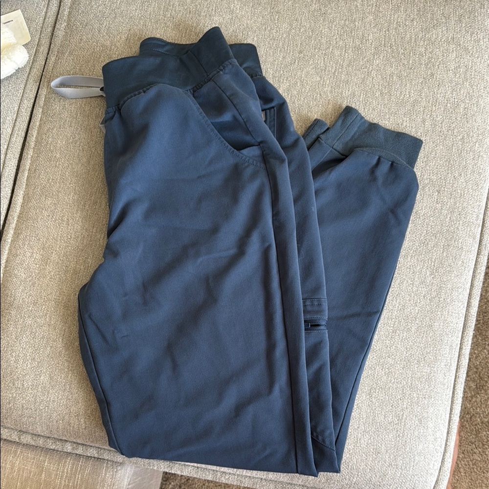 Figs Zamora Dark Harbor Joggers scrub pants Elastic Waistband and Relaxed Fit